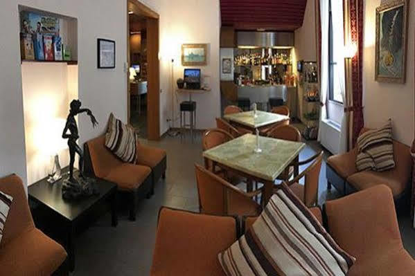 Hotel Arpa 3*